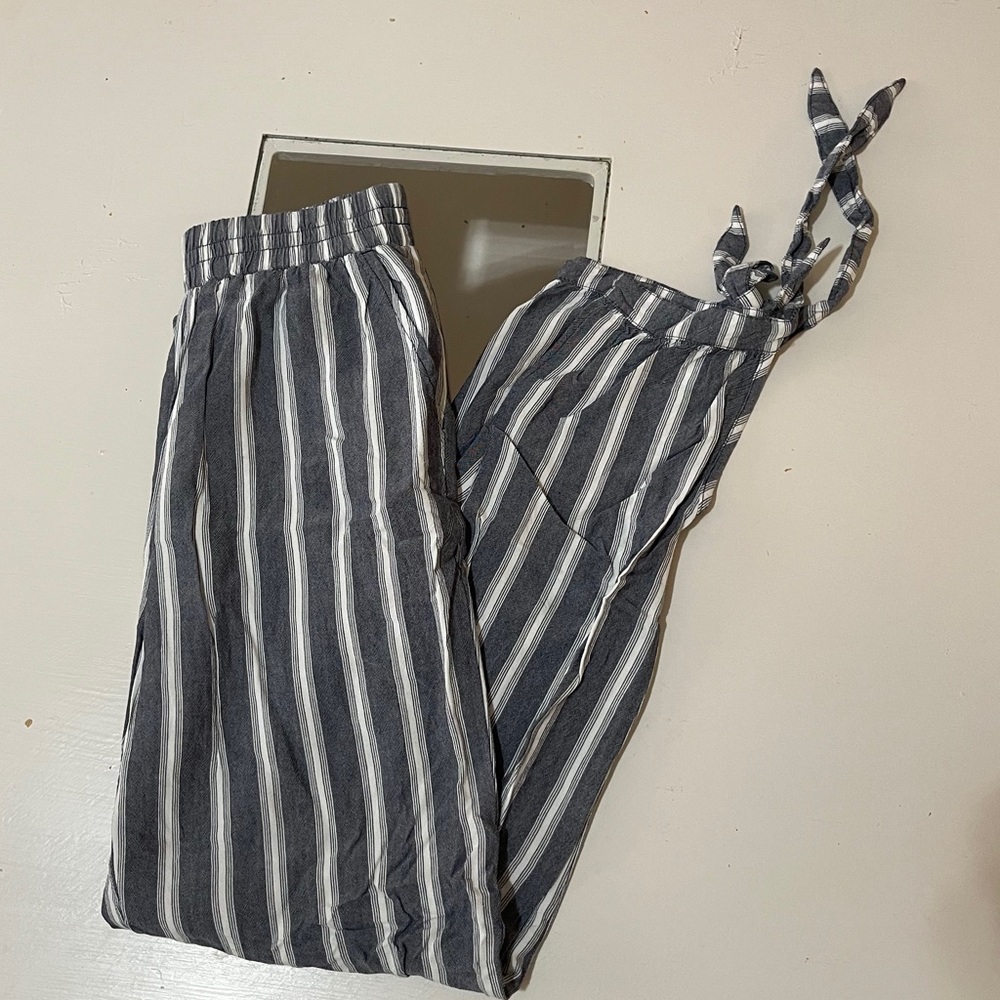 American Eagle soft pants